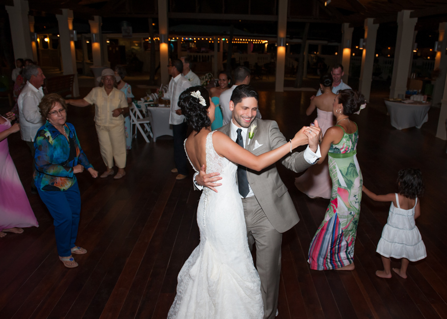 alison-manchebo-aruba-wedding-062