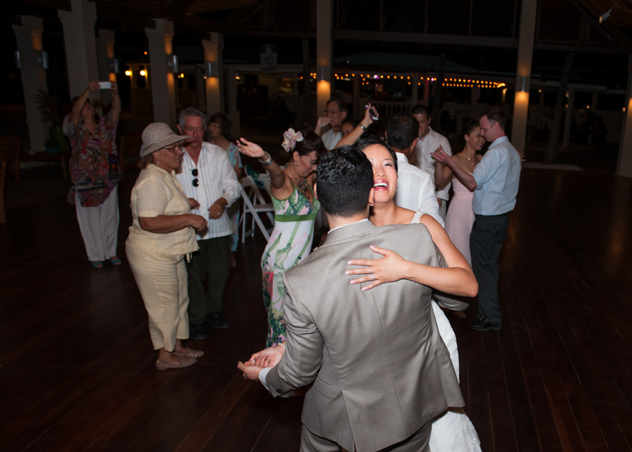 alison-manchebo-aruba-wedding-063