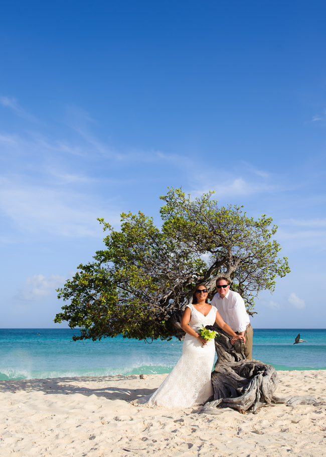 andrea-aruba-trash-dress-wedding_0005