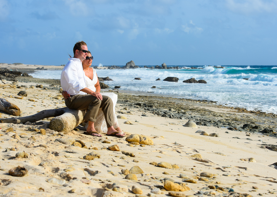 andrea-aruba-trash-dress-wedding_0006