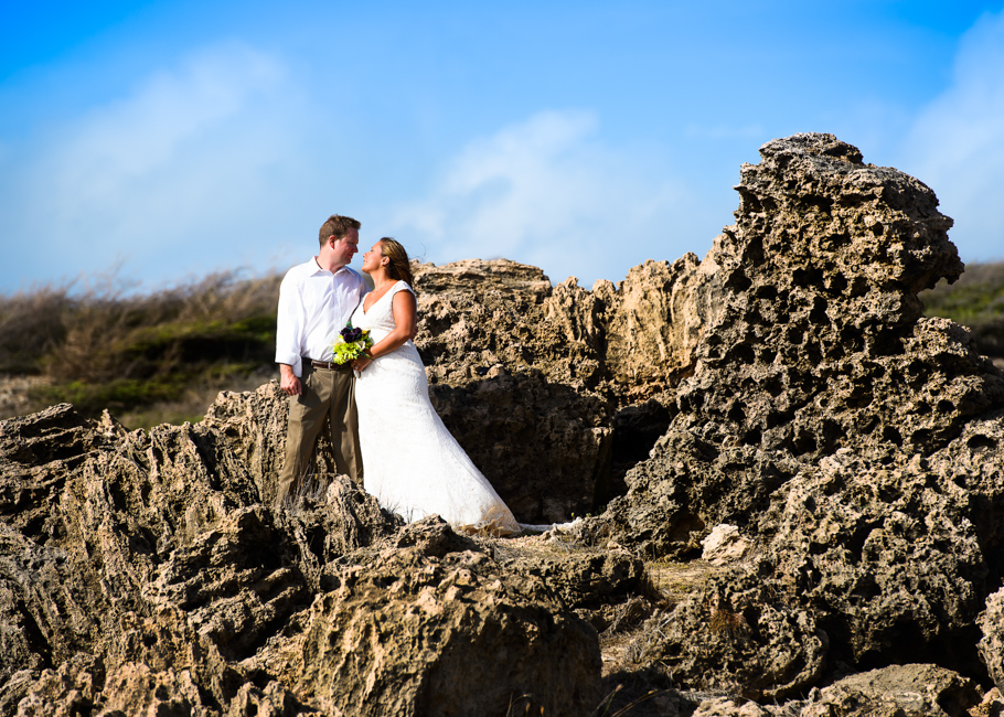 andrea-aruba-trash-dress-wedding_0008