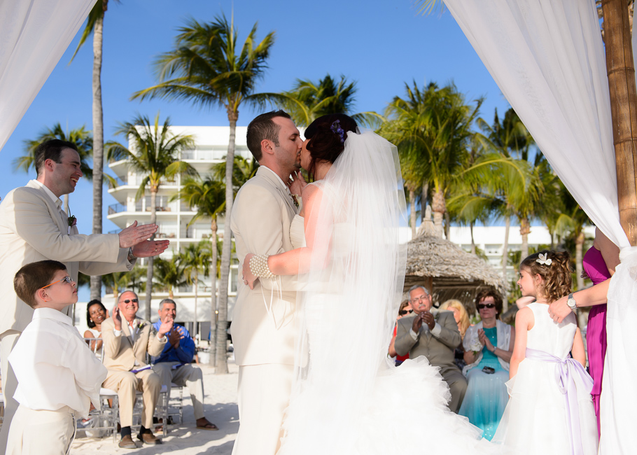 andrea-marriott-aruba-wedding-031