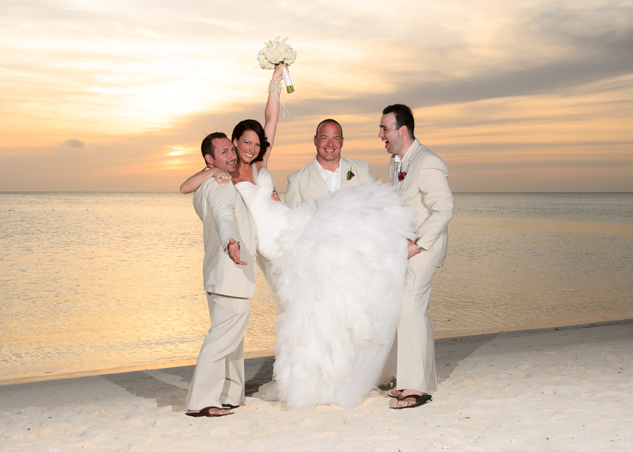 andrea-marriott-aruba-wedding-038