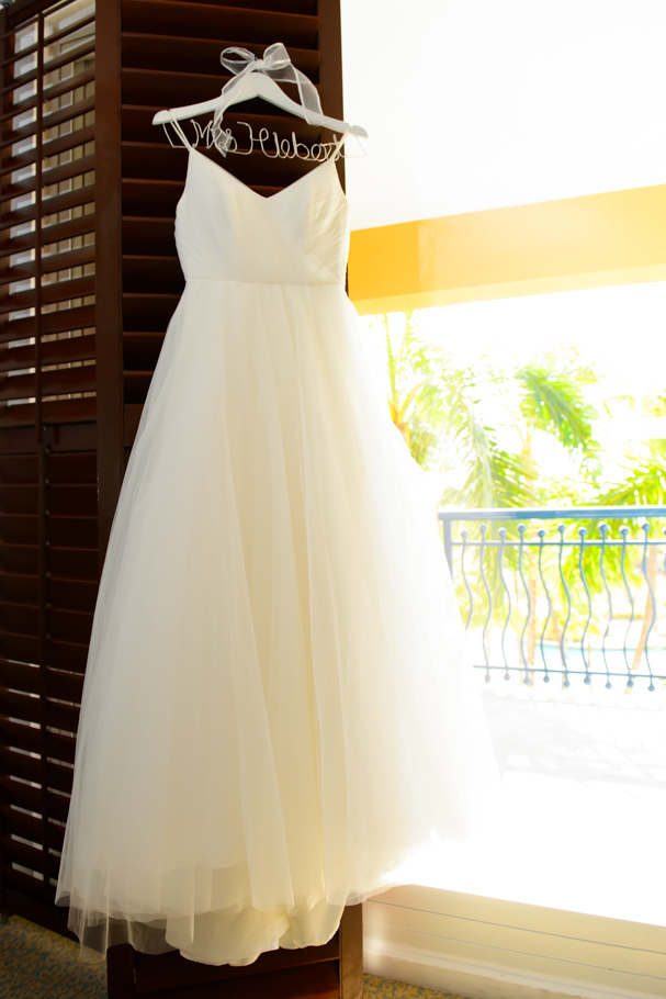 christa-radisson-aruba-wedding-001