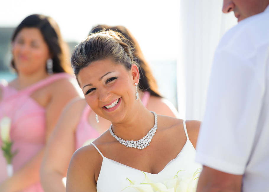 christa-radisson-aruba-wedding-027