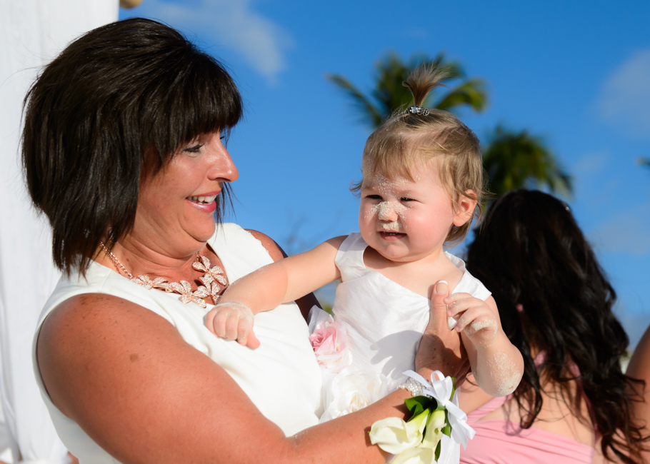 christa-radisson-aruba-wedding-029