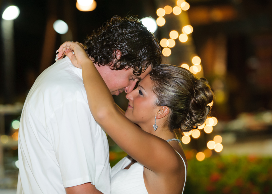 christa-radisson-aruba-wedding-052