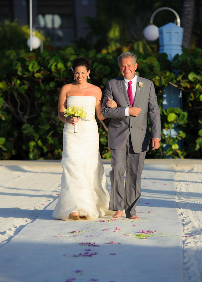 jen-hyatt-aruba-wedding-021