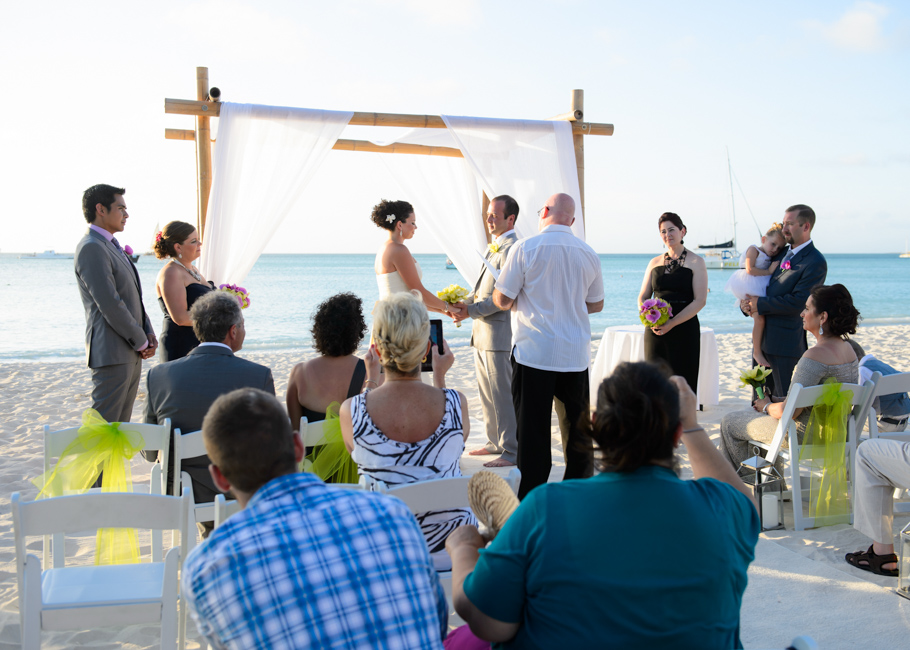 jen-hyatt-aruba-wedding-025