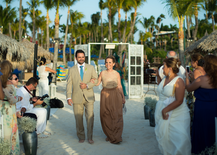 karime-radisson-aruba-wedding-024