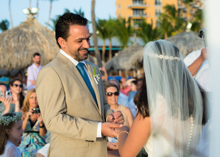 karime-radisson-aruba-wedding-030