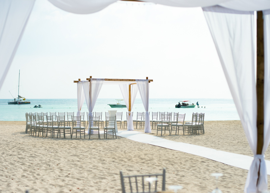 kathya-ritz-carlton-aruba-wedding_0011