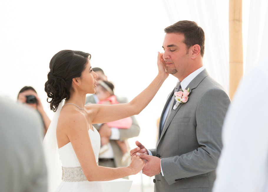 kathya-ritz-carlton-aruba-wedding_0037