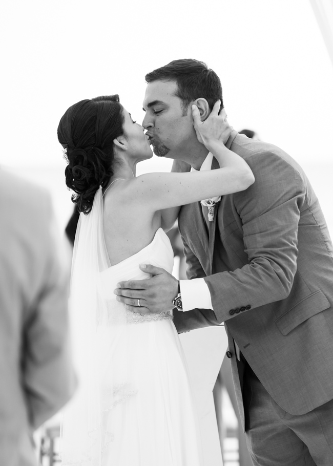 kathya-ritz-carlton-aruba-wedding_0046