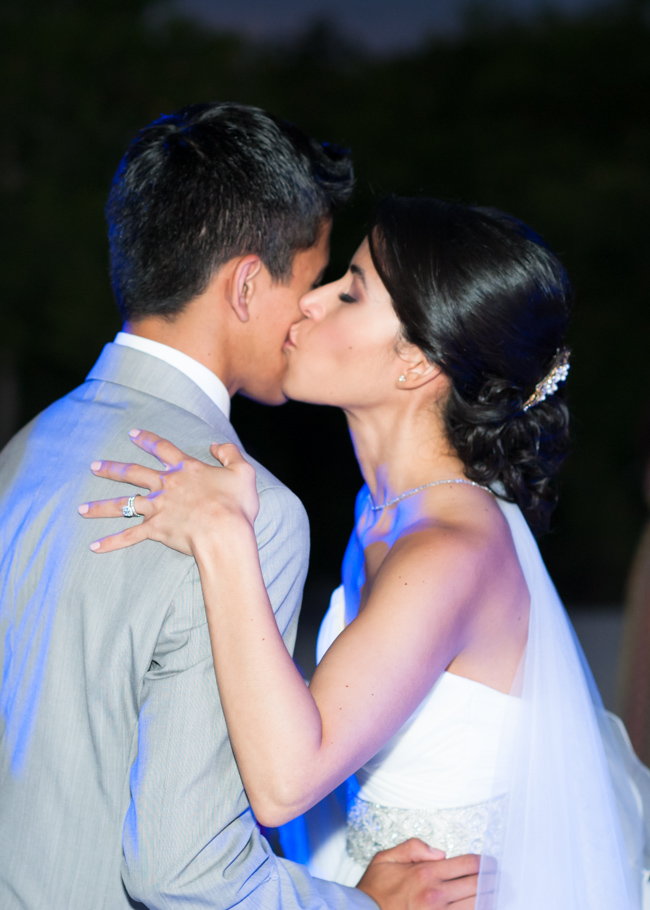 kathya-ritz-carlton-aruba-wedding_0057