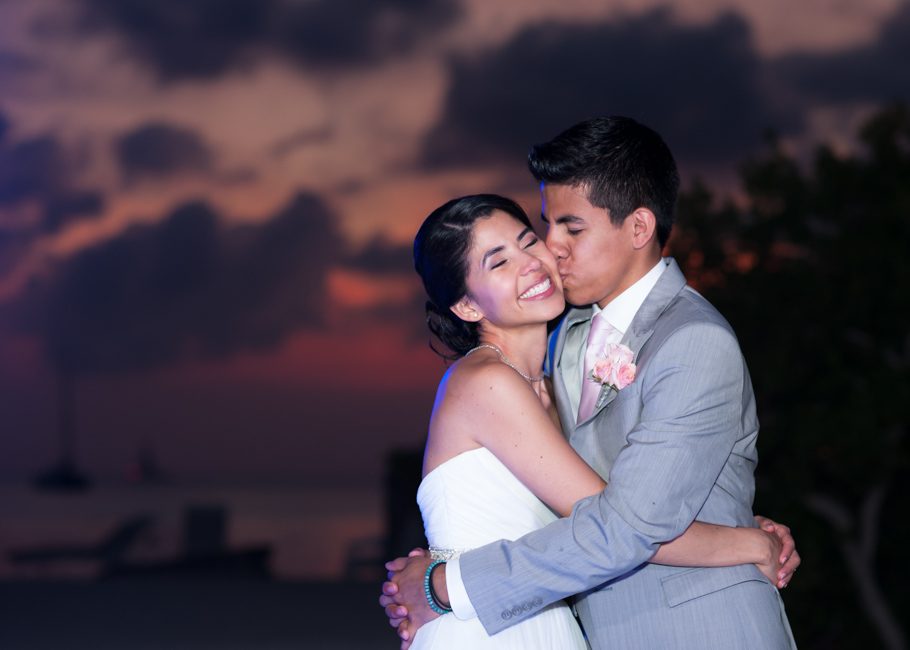 kathya-ritz-carlton-aruba-wedding_0060