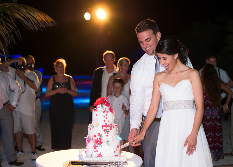 kathya-ritz-carlton-aruba-wedding_0071