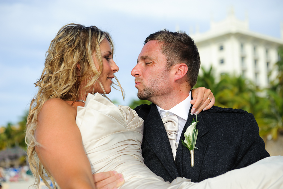 kerry-riu-aruba-wedding-022