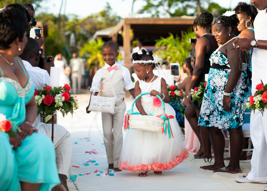 micaela-divi-aruba-wedding-022