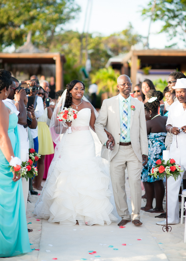 micaela-divi-aruba-wedding-025