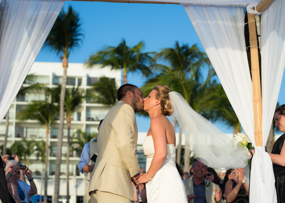 michelle-aruba-marriott-wedding-024