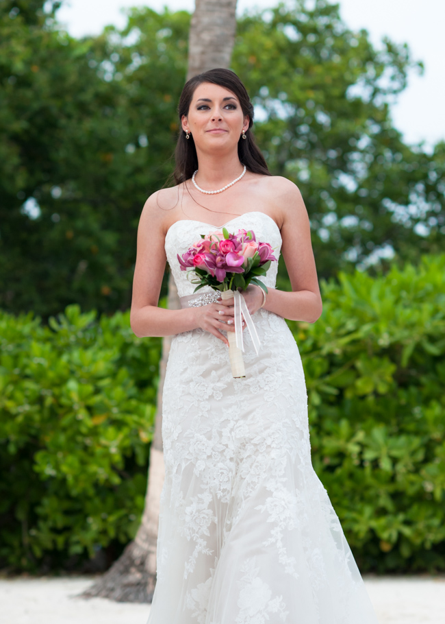 robyn--renaissance-aruba-wedding-020