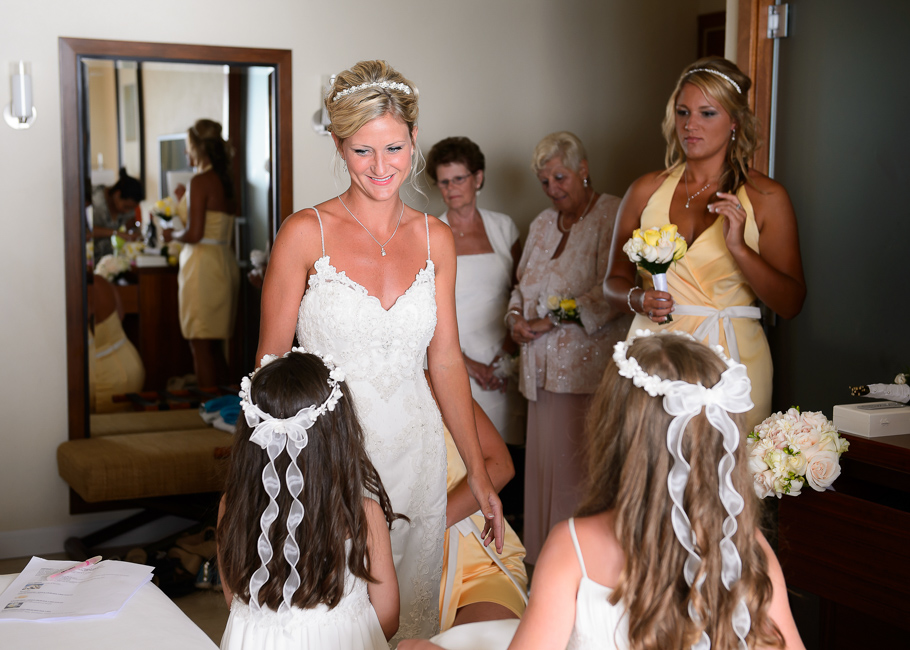 sara-hyatt-aruba-wedding-007