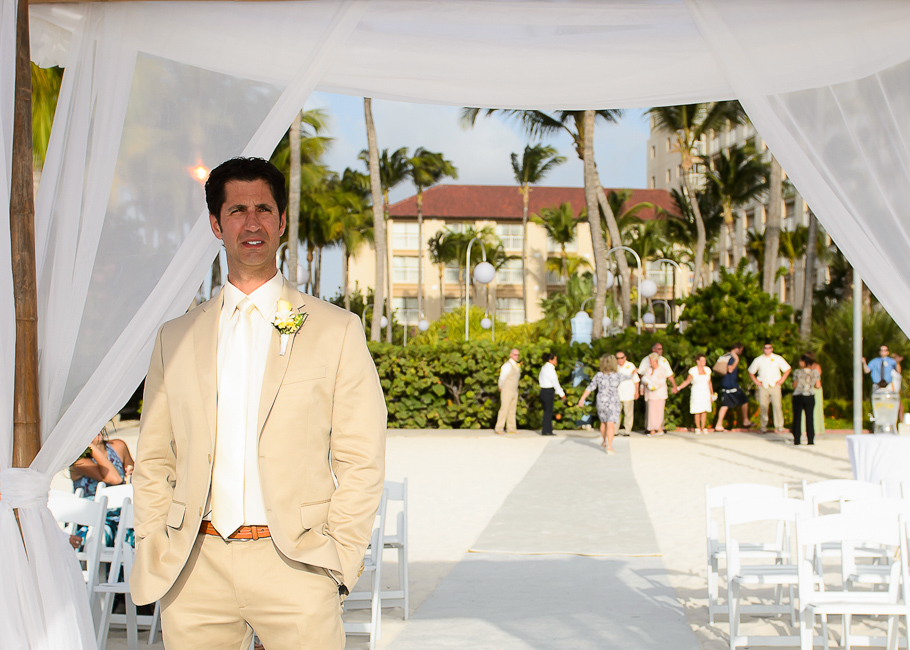 sara-hyatt-aruba-wedding-015