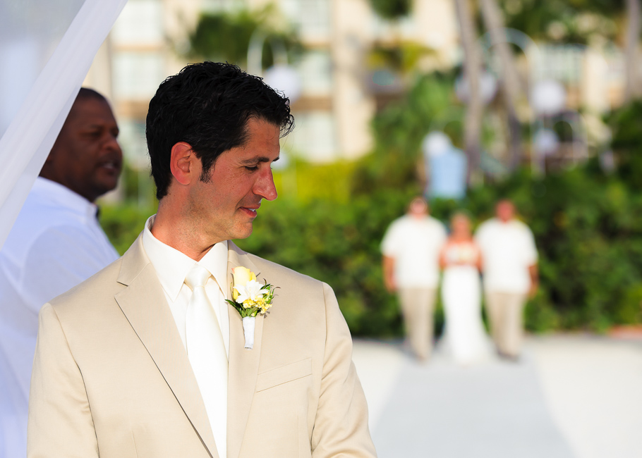 sara-hyatt-aruba-wedding-019