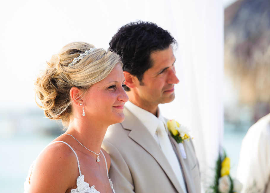 sara-hyatt-aruba-wedding-022