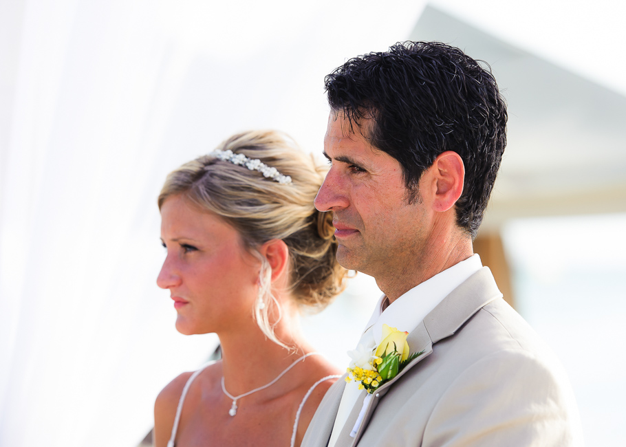 sara-hyatt-aruba-wedding-023