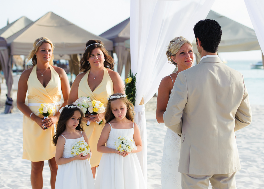 sara-hyatt-aruba-wedding-031