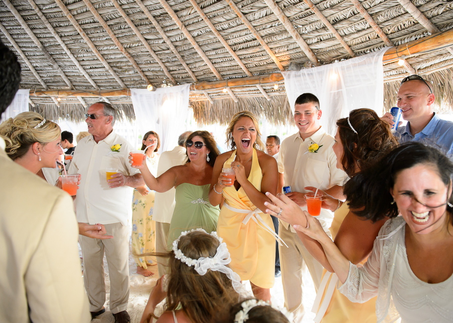 sara-hyatt-aruba-wedding-041