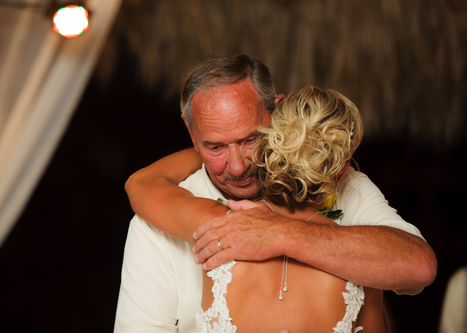 sara-hyatt-aruba-wedding-058