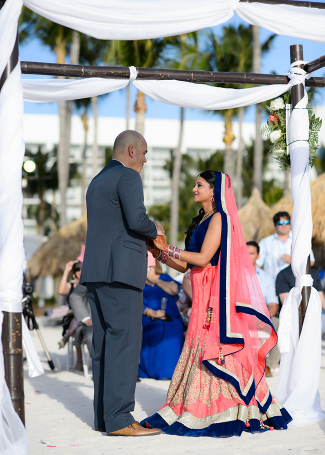 faryal-marriott-aruba-wedding_0028