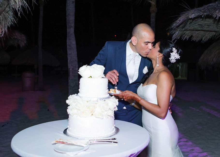 faryal-marriott-aruba-wedding_0056