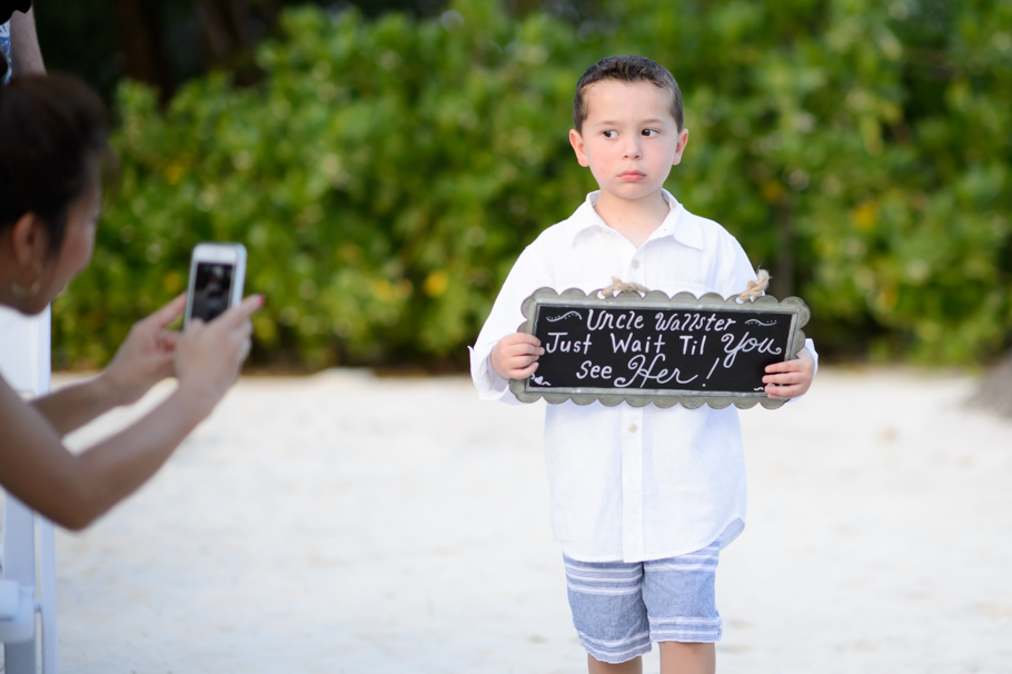 laura-renaissance-aruba-wedding_0020