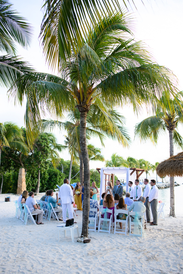 laura-renaissance-aruba-wedding_0025