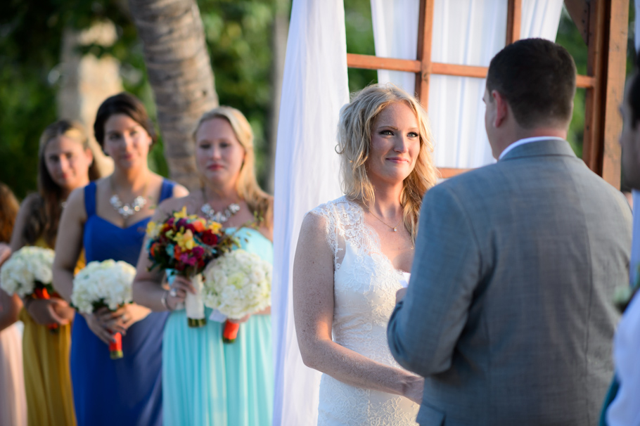 laura-renaissance-aruba-wedding_0028