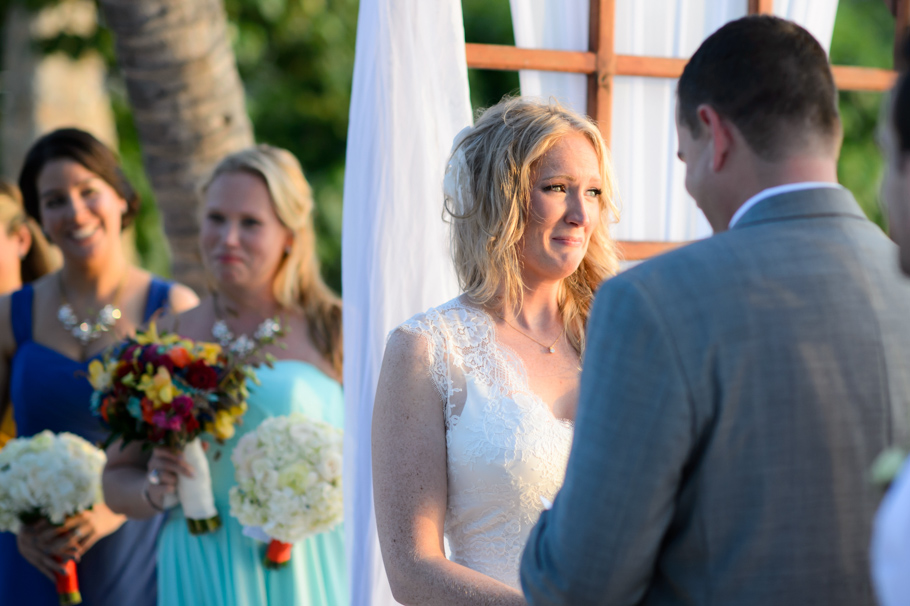 laura-renaissance-aruba-wedding_0029