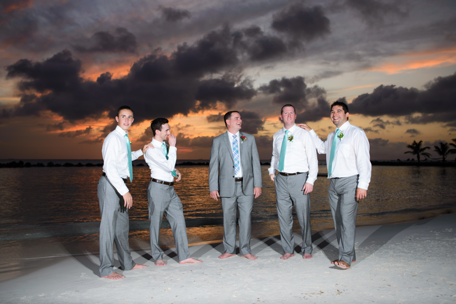 laura-renaissance-aruba-wedding_0042