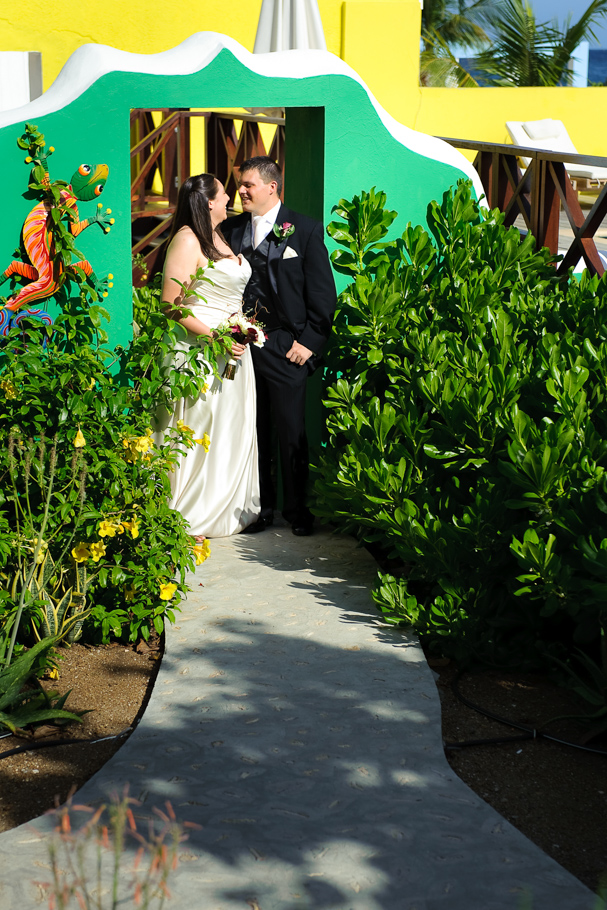 megan-curacao-wedding-012