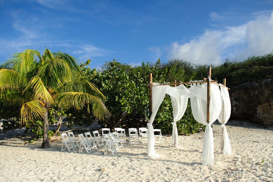 megan-curacao-wedding-014