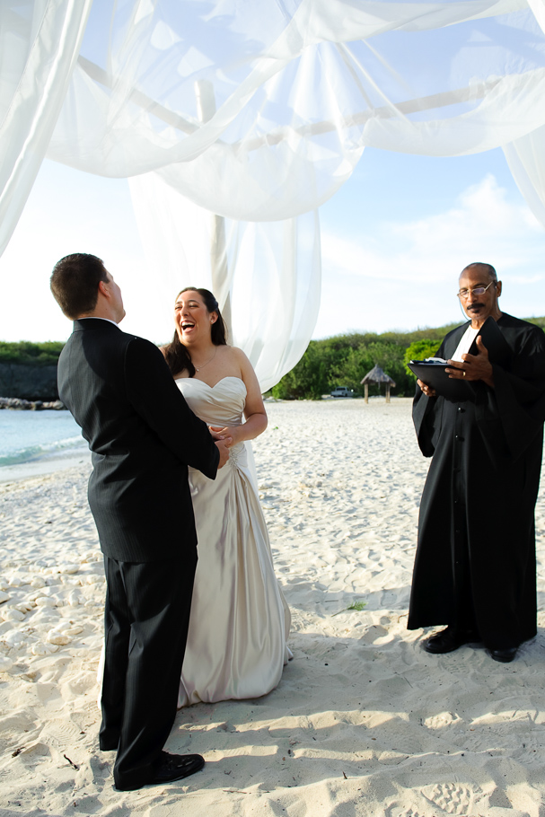 megan-curacao-wedding-017