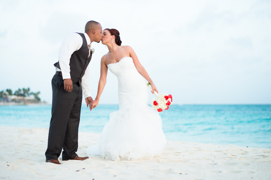 katie-divi-aruba-wedding-030