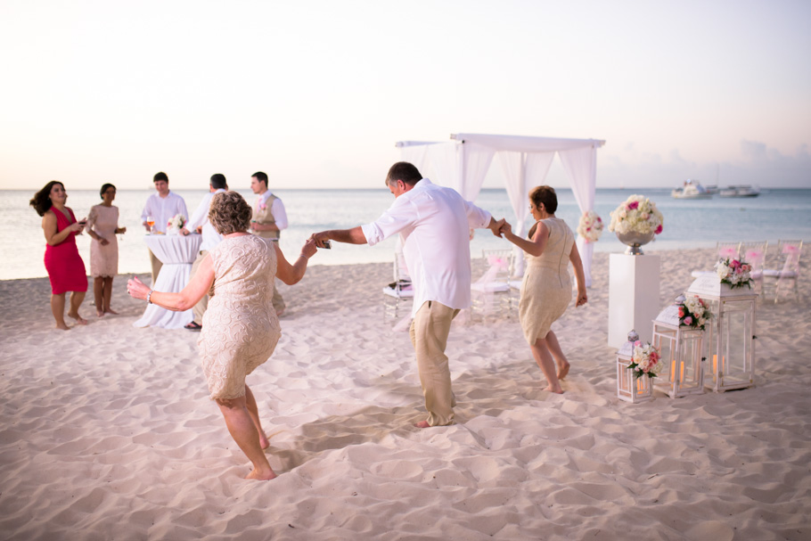 jenna-radisson-aruba-wedding_0044