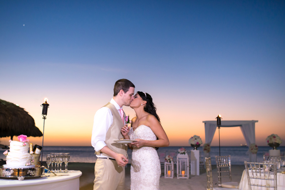 jenna-radisson-aruba-wedding_0051