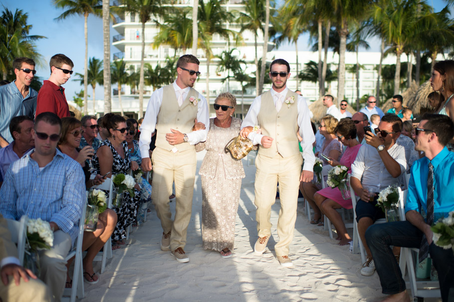 kristin-marriott-aruba-wedding-007