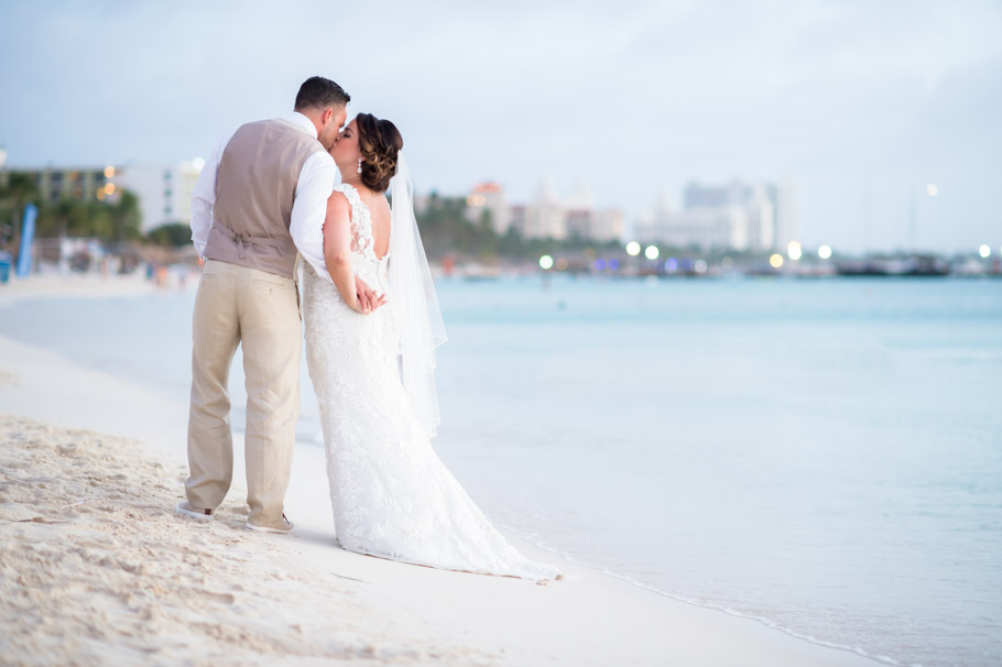 bride and groom aruba wedding