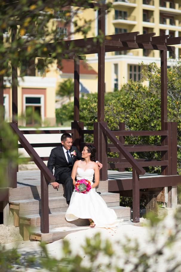 katie-ritz-carlton-aruba-wedding-010